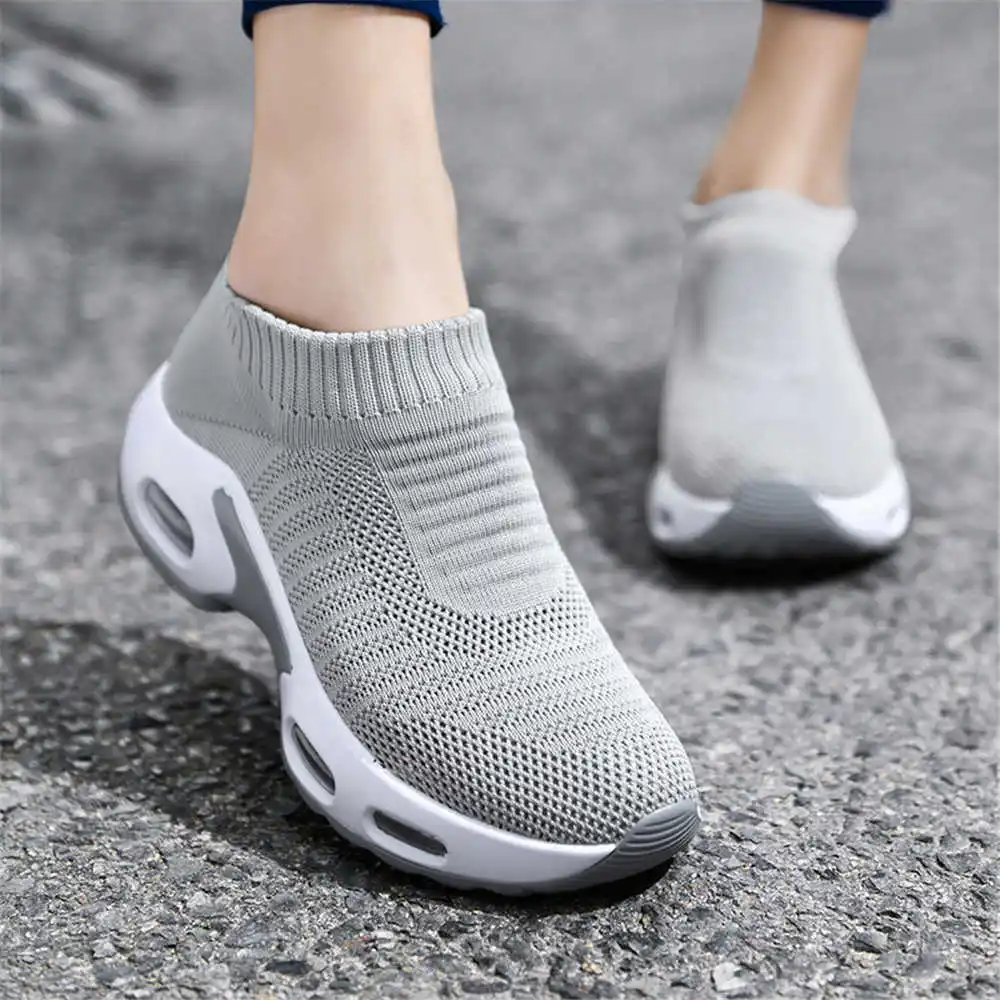 Taglia grande numero 38 Stival - Running Shoes recensione e prezzo