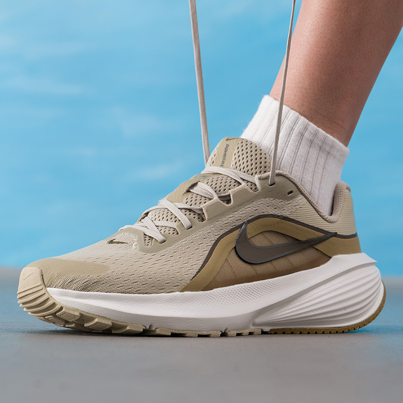 Scarpe Nike da Uomo Originali  - Lightweight Road Running Shoes recensione e prezzo